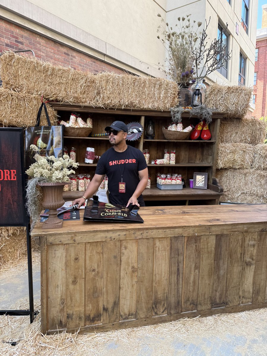 SDCC Unofficial Blog tweet media