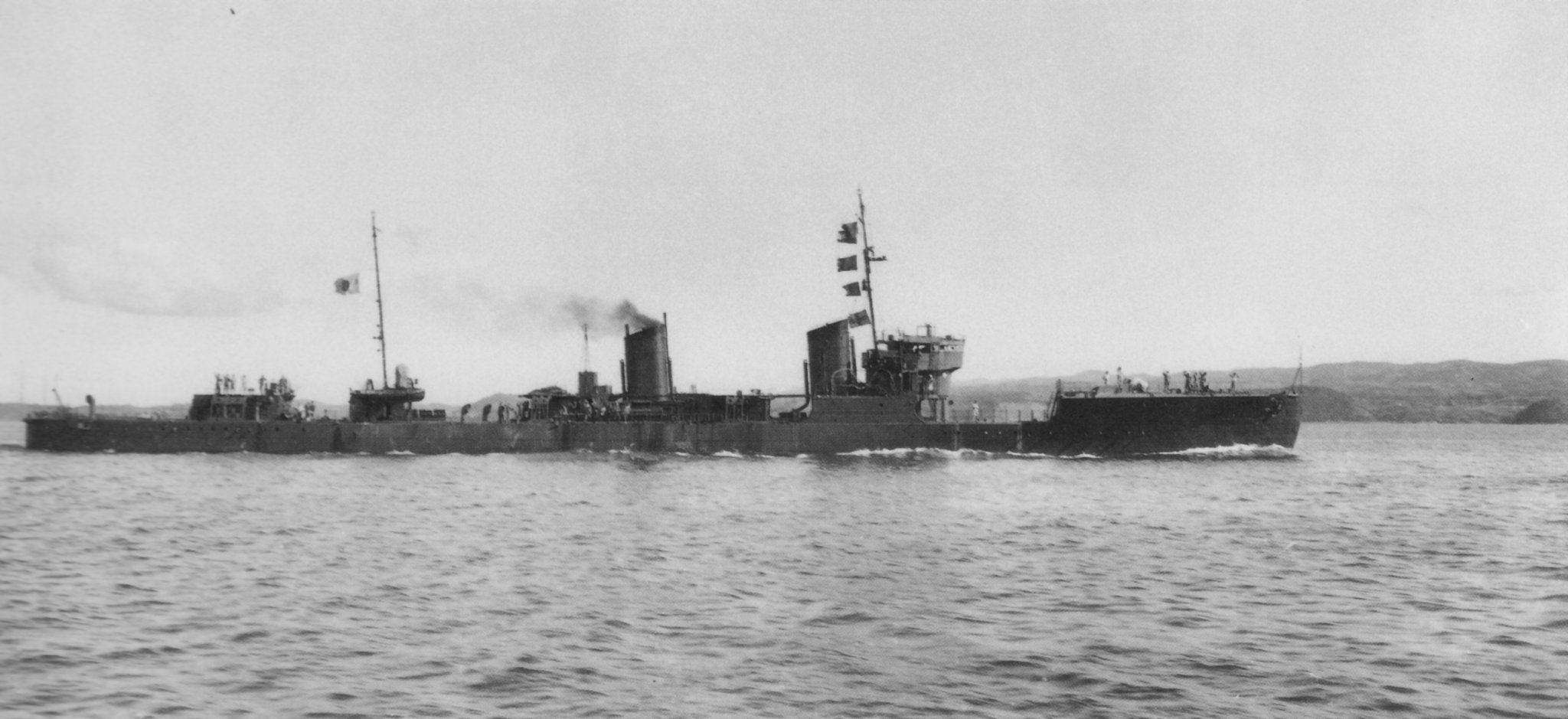 軍艦集 51jxcGID30L._AC_SY200_QL15_.jpg