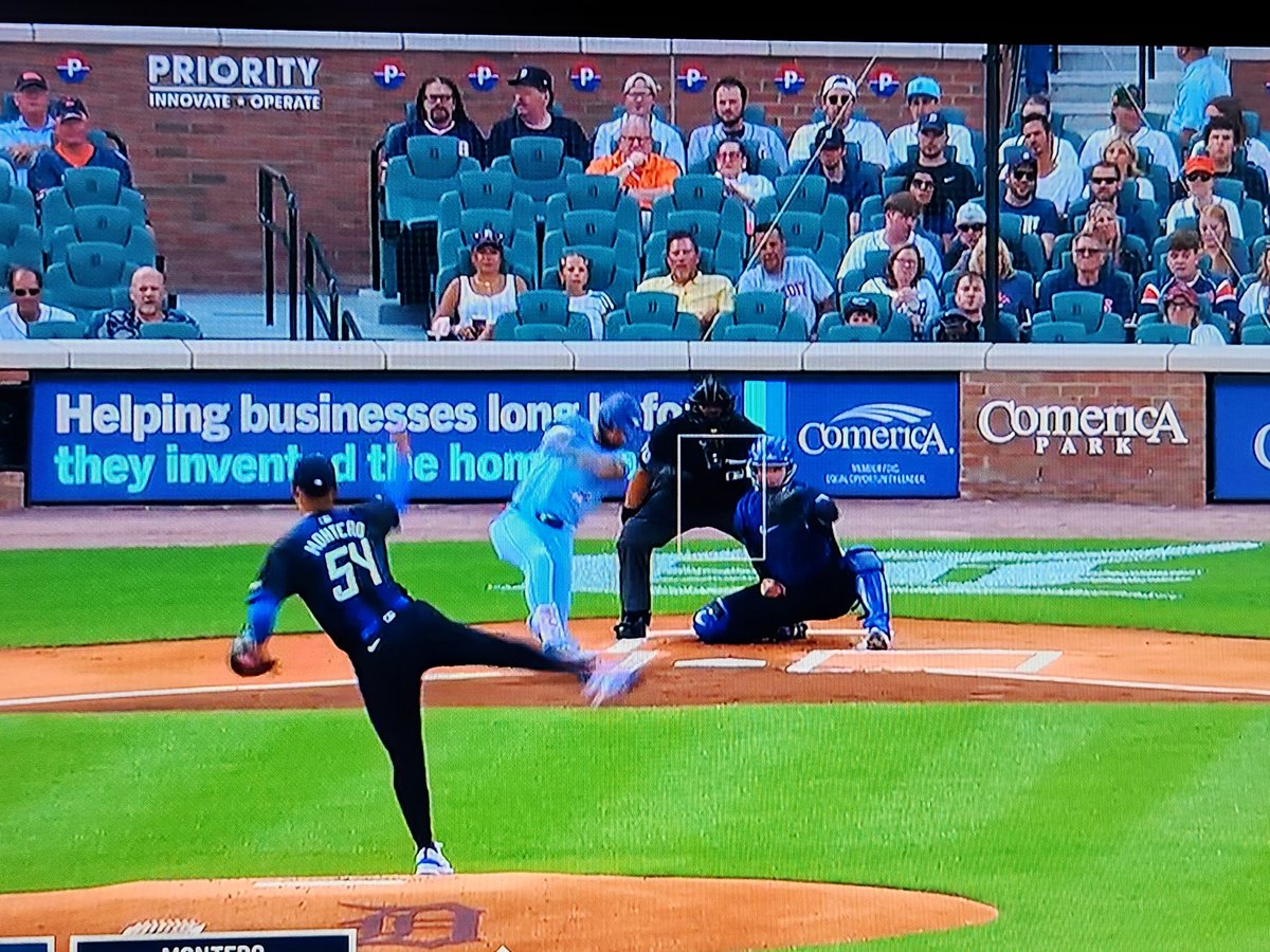 dclynick66's tweet image. Here's the wind up, the kick, & the delivery, & the first pitch of tonight's game by Keider Montero is hit for a single! Losing games affects my mood. I'm sick & tired of being moody! It's time to start winning!!! Game time temperature: 81掳. #RepDetroit
