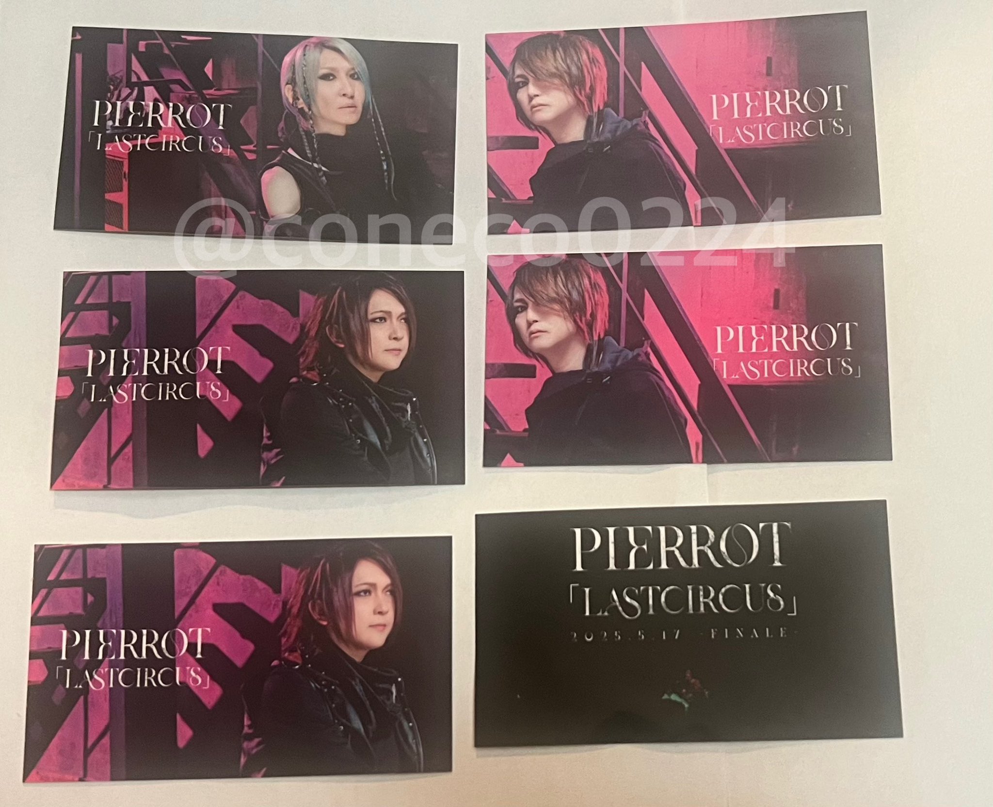 PIERROT ロト　Kアリーナ ホテルキーホルダー赤 PIERROT OFFICIAL SITE