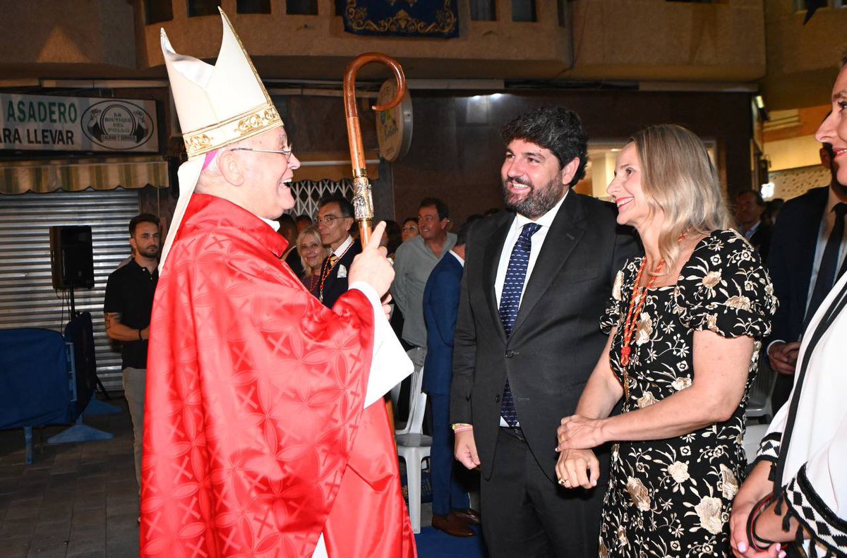 Fernando López Miras (@lopezmirasf) on Twitter photo Cehegín comienza su Año Jubilar para conmemorar los 300 años de la llegada de su patrona, la Virgen de las Maravillas.
Por delante, un año con una destacada agenda cultural y turística que va a contar con todo el apoyo del Gobierno <a href="/regiondemurcia/">Gobierno de la Región de Murcia</a>.
Os animo a disfrutarlo. Cehegín comienza su Año Jubilar para conmemorar los 300 años de la llegada de su patrona, la Virgen de las Maravillas.
Por delante, un año con una destacada agenda cultural y turística que va a contar con todo el apoyo del Gobierno <a href="/regiondemurcia/">Gobierno de la Región de Murcia</a>.
Os animo a disfrutarlo.
