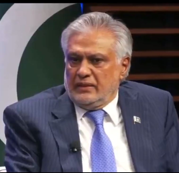 AainaSaaf's tweet image. عافیہ صدیقی کی طویل قید پر تنقید کرنا ناانصافی ہوگی۔ قانون کے مطابق اس عمل میں کوئی رعایت نہیں ہونی چاہیے۔
--- اسحاق ڈار