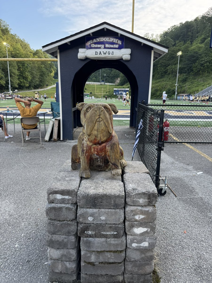 cleats2whistle's tweet image. Last Stop on the Summer Road Trip! @coach_chandler We Appreciate the Hospitality GO DAWG ‼️