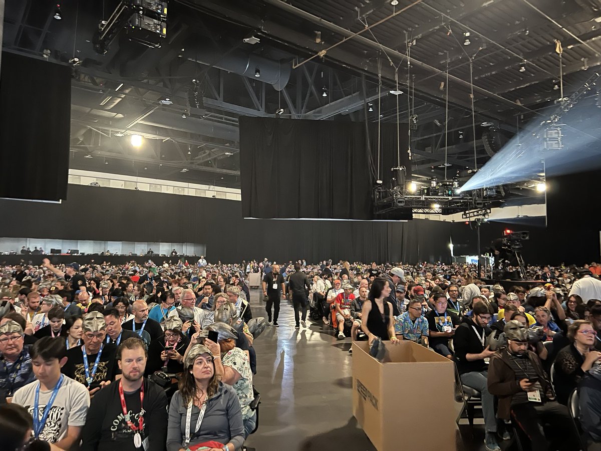 Hall H is PACKED for Predator: Badlands. #SDCC #HallH #PredatorBadlands