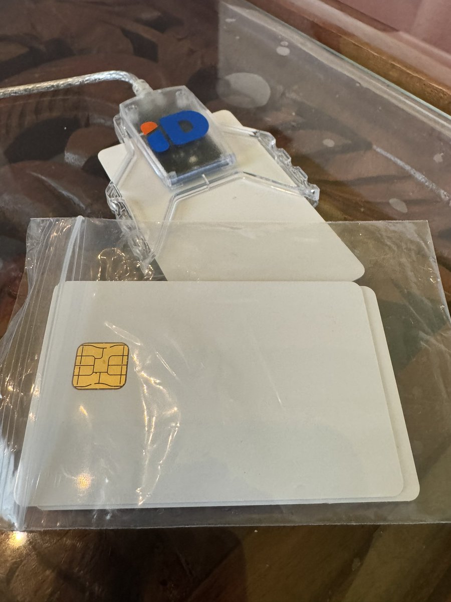josephdelong's tweet image. My credit card programmer is giving off serious y2k vibes