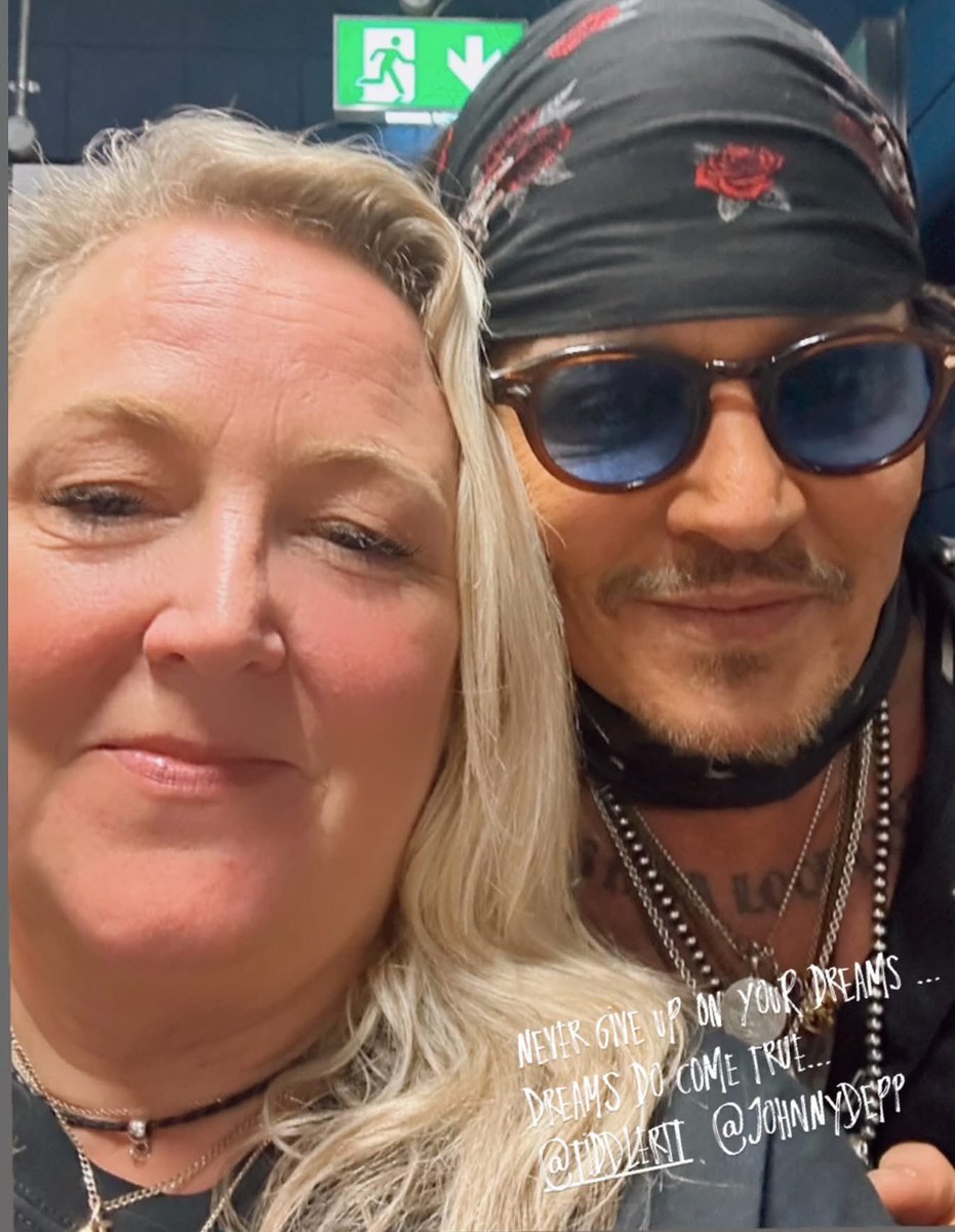 loolidepp's tweet image. New photos of #JohnnyDepp in cover βParanoidβ for Ozzy Osbourne at the O2 Arena in London on 25 July 2025 β€οΈ
Credit to tiddlertt IG ππ»