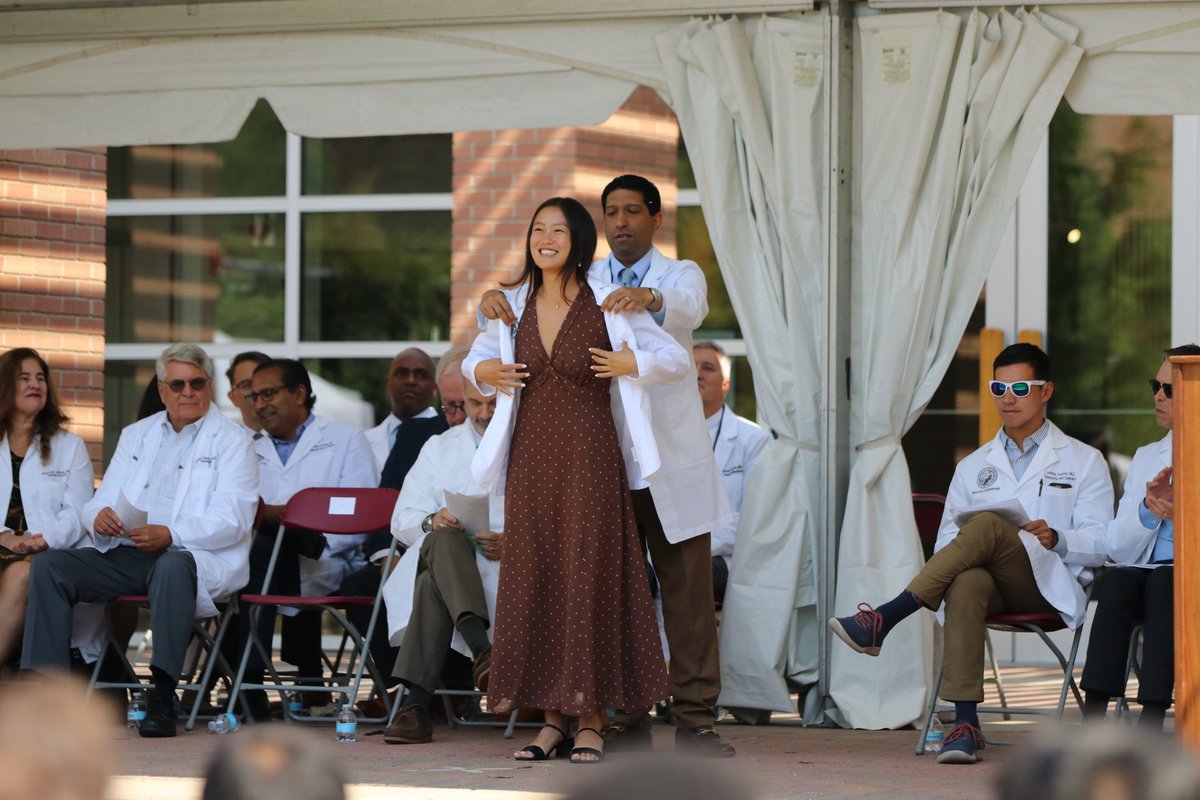 CUMedicalSchool's tweet image. The Class of 2029 took their first steps toward becoming physicians during this morning&apos;s White Coat Ceremony. Read a recap of the day&apos;s events: news.cuanschutz.edu/medicine/matri…