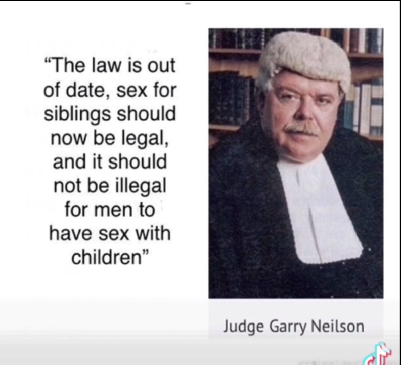 🇦🇺

and not ONE politician said he's disqualified himself... except former Senator Heffernan