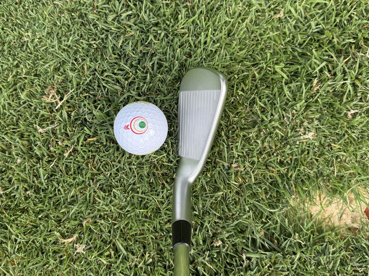 PGAPappas's tweet image. I 💯 luuuuuuuuuuuuuuuuv ♾️ my new Ping i240 irons. That’s my review. That’s it.
Also?
The new Duca del Cosma Positano Elite shoes are the most comfortable Duca shoes I’ve ever worn. Was literally saying wow, wow, wow the entire round. Freaking amazing. 😁👍