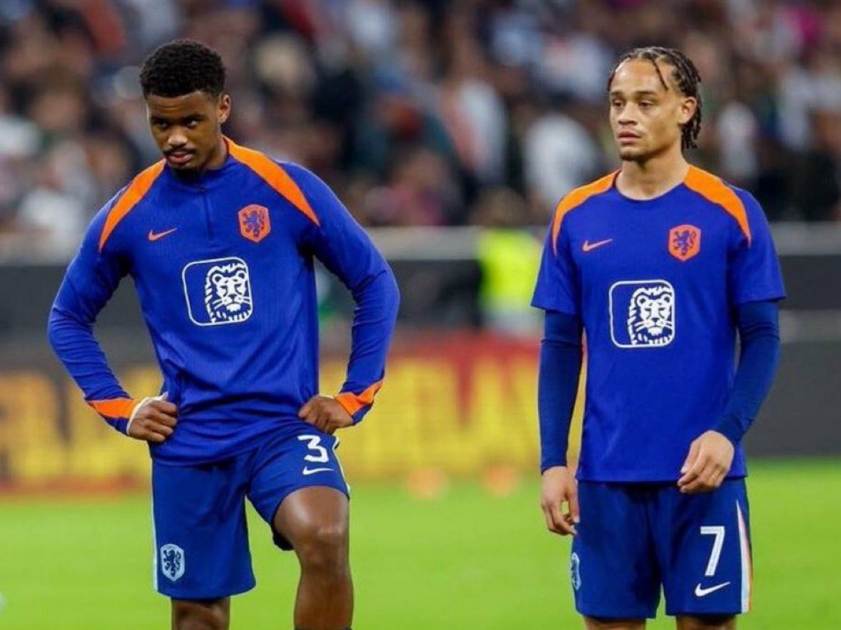 Curtis_peprah's tweet image. 🚨🔵 Chelsea maintains active talks in the background for both Jorrel Hato and Xavi Simons.
Both players are very keen on Chelsea move with Hato already agreeing personal terms, Xavi advanced.
Talks club to club with Leipzig & Ajax regarding transfer fee.
@FabrizioRomano