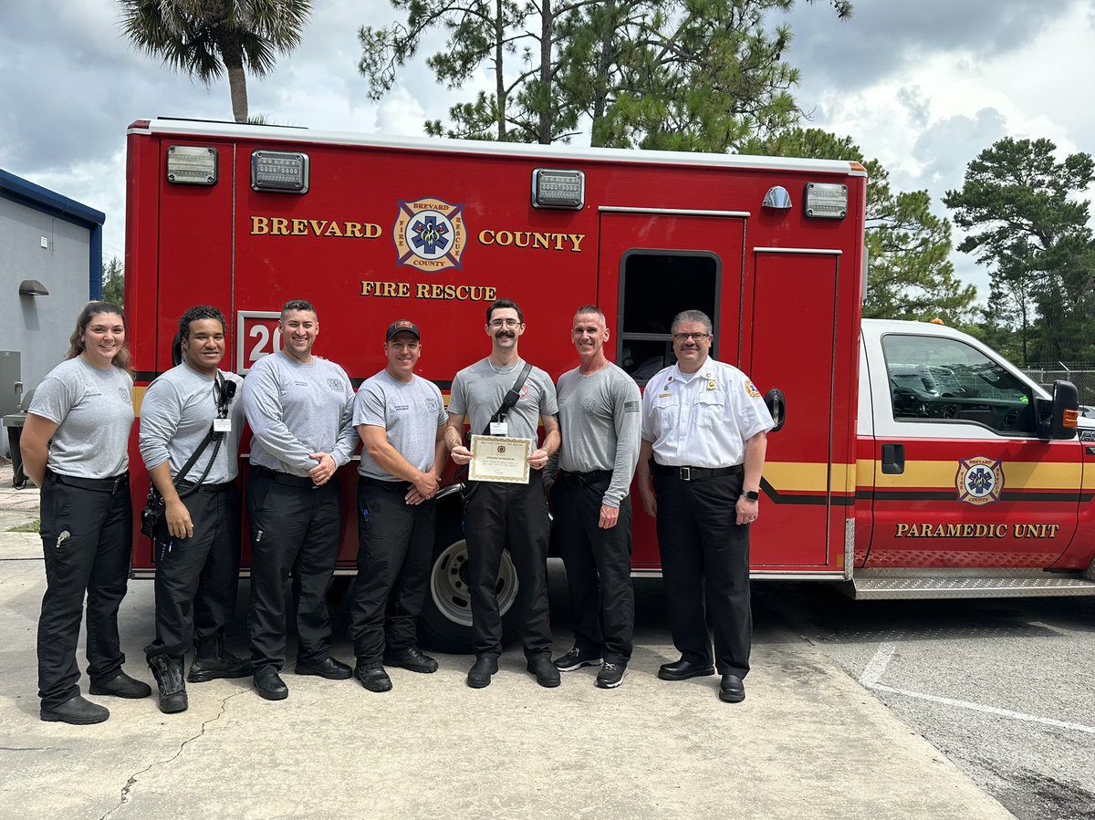 Great way to wrap-up the week, thanking one of our employees for reaching his 5 year anniversary with the department. Job well done &amp; thank you for being part of the #BCFREMS family! Our people, the best part of BCFREMS. #EMS #WeLoveOurPeople #BrevardStrong #EMSOfficer