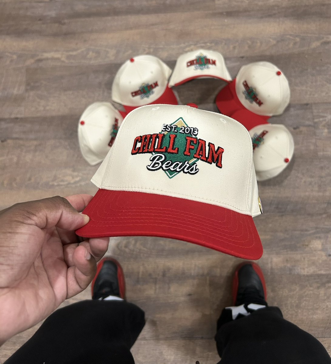ChillFamBrand's tweet photo. Natural/Red Chill Fam Bears SnapBack out now https://t.co/LkECLxLPvI https://t.co/s07DD4qK5H