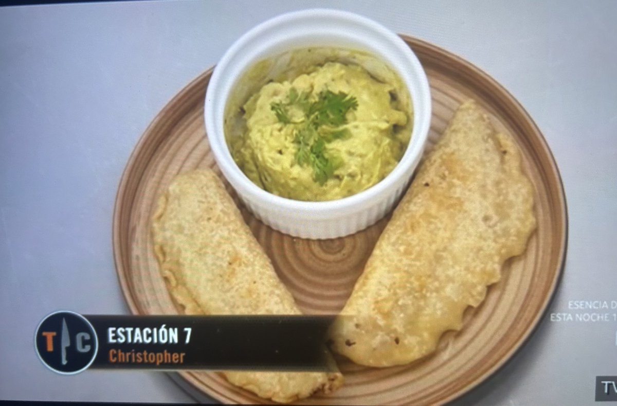 upserick's tweet image. Te pasaste con esas empanaditas, se me antojó
#TeamChris #TopChefVIP4