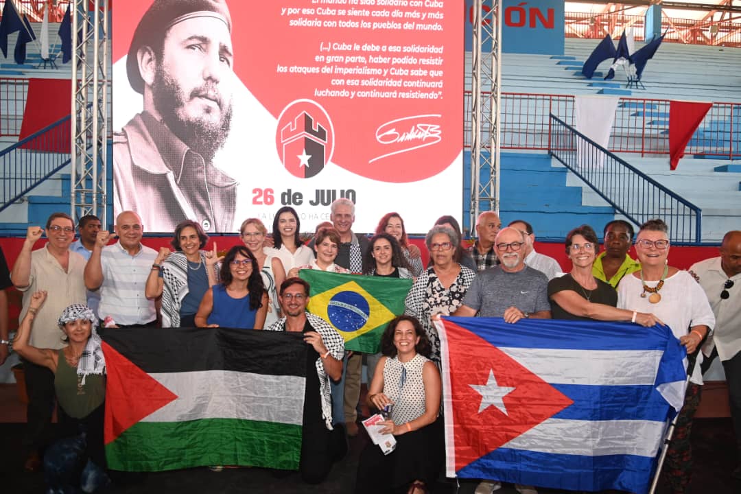 En la víspera del 26 de julio, Ciego de Ávila volvió a ser el corazón que late al unísono con Cuba y el mundo. 370 voces de 23 países se unieron en un mismo grito: #CubaNoEstáSola. Frente a los vientos imperiales, la Isla sigue siendo faro de resistencia y dignidad.