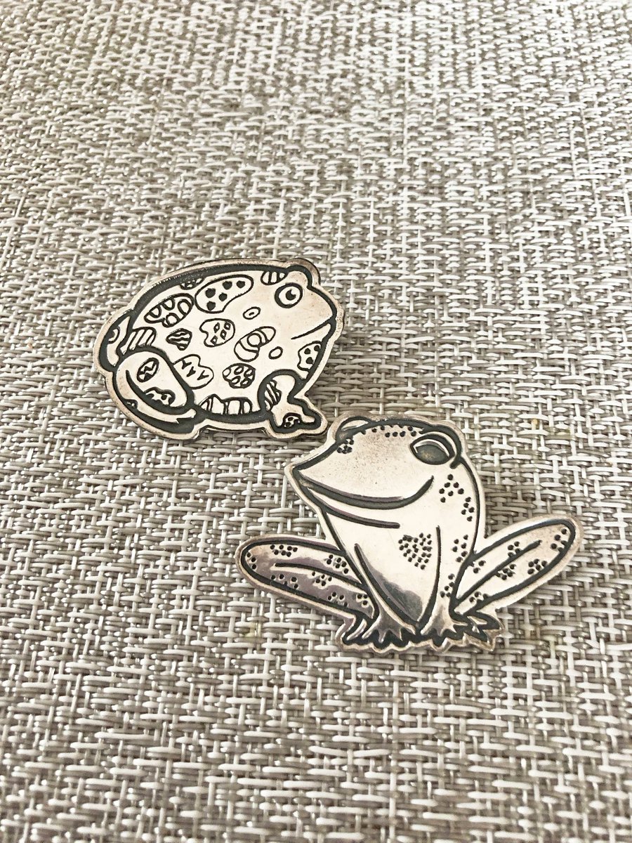 HahnMade's tweet image. Frog Pins Vintage Frog Pins 925 Vintage Mexico Sterling Frog Pins Pair of Frog Pins Gift for Her (free frog gift included) etsy.me/4kXTzKj via @Etsy