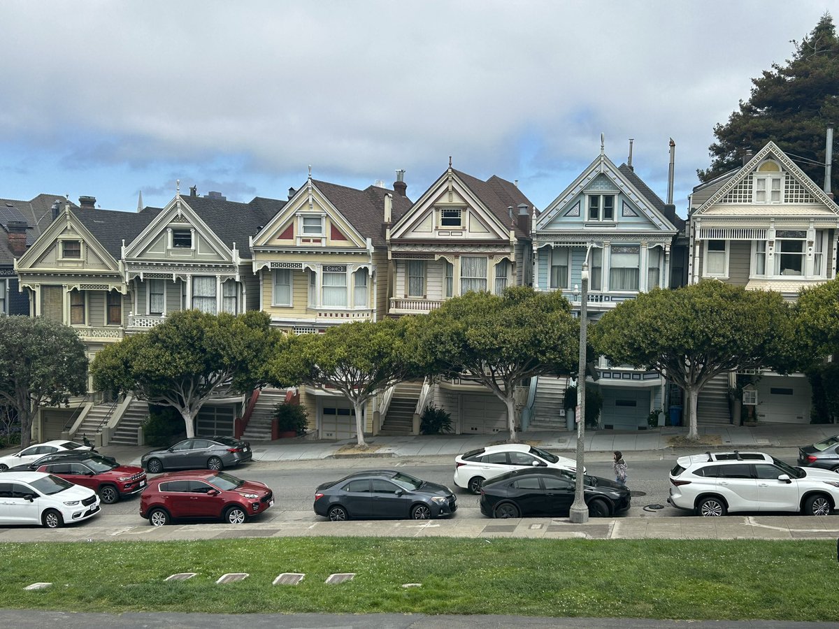 ScripMandy's tweet image. Spending the weekend in San Francisco with my 19yo son, doing tourist things and visiting my niece. It’s a nice change from being here running from hotel to hotel in the rain and talking about biopharma all day during JPM.