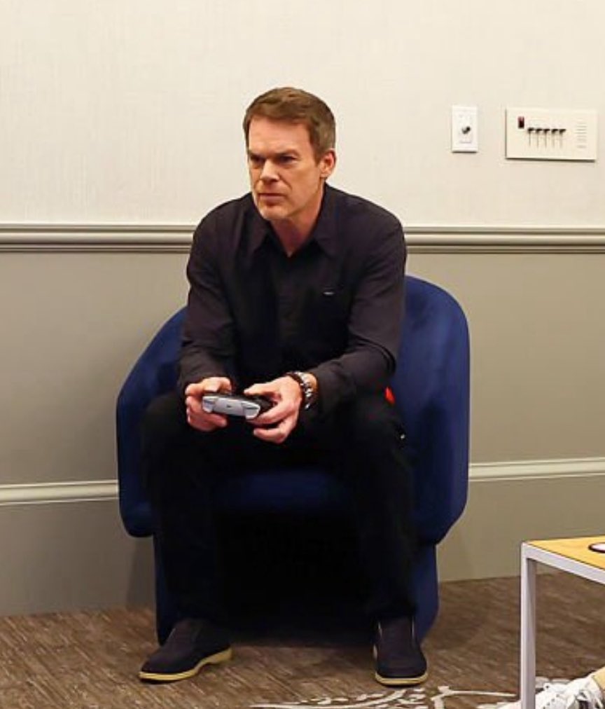 Incredible new reaction meme got out of this:

“He tech’ed it… it’s over”