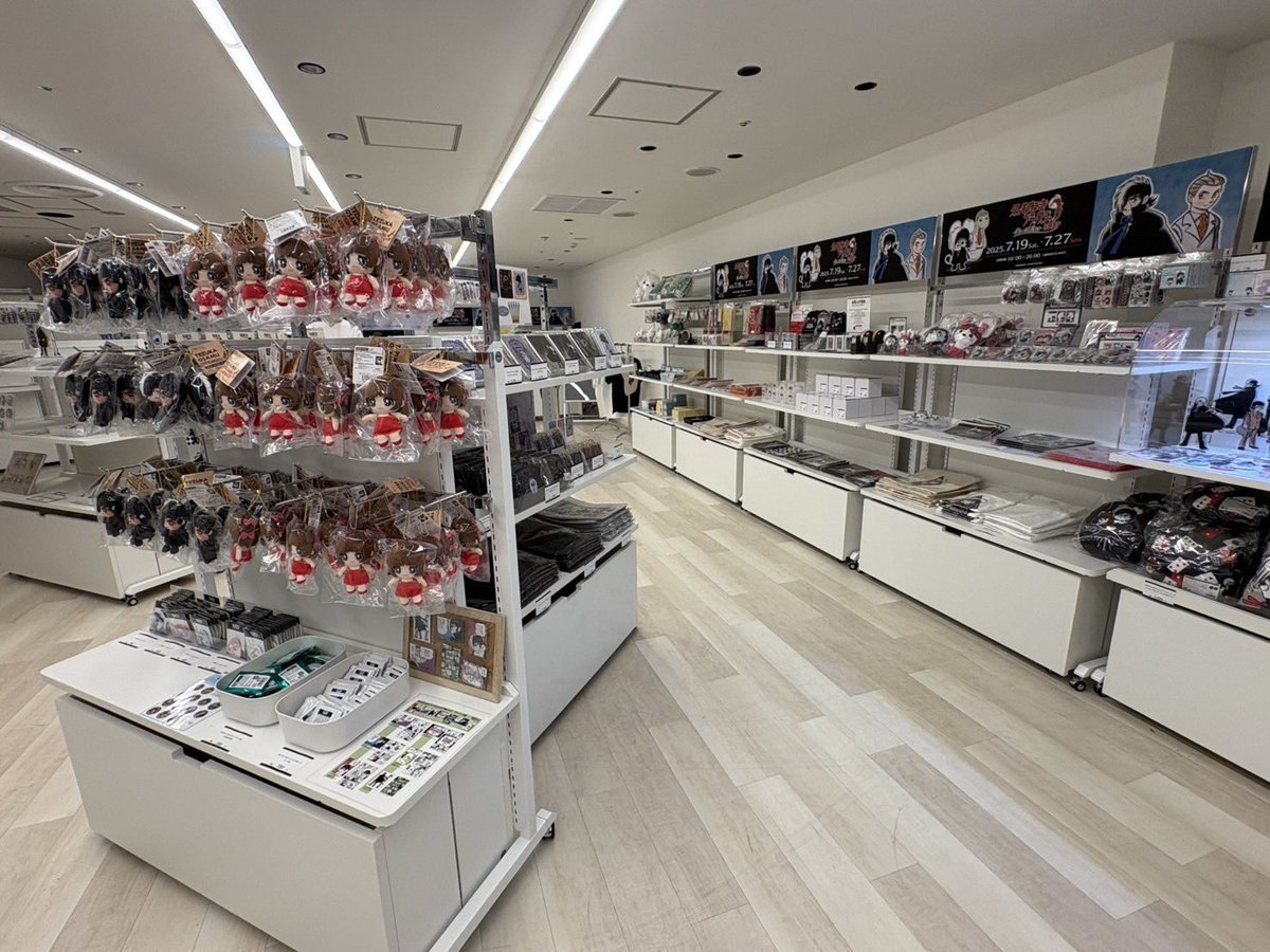 BLACKJACK__1973's tweet image. \📣明日7月27日までの開催♠︎🐭 /
「名もなきブラック・ジャックSHOP-白い正義編-」
会場:名古屋・セントラルパーク地下街
詳細👇🏻
tezukaosamu.net/jp/mushi/entry…
#ブラック・ジャック #名もなきねずみ #名もなきbjSHOP