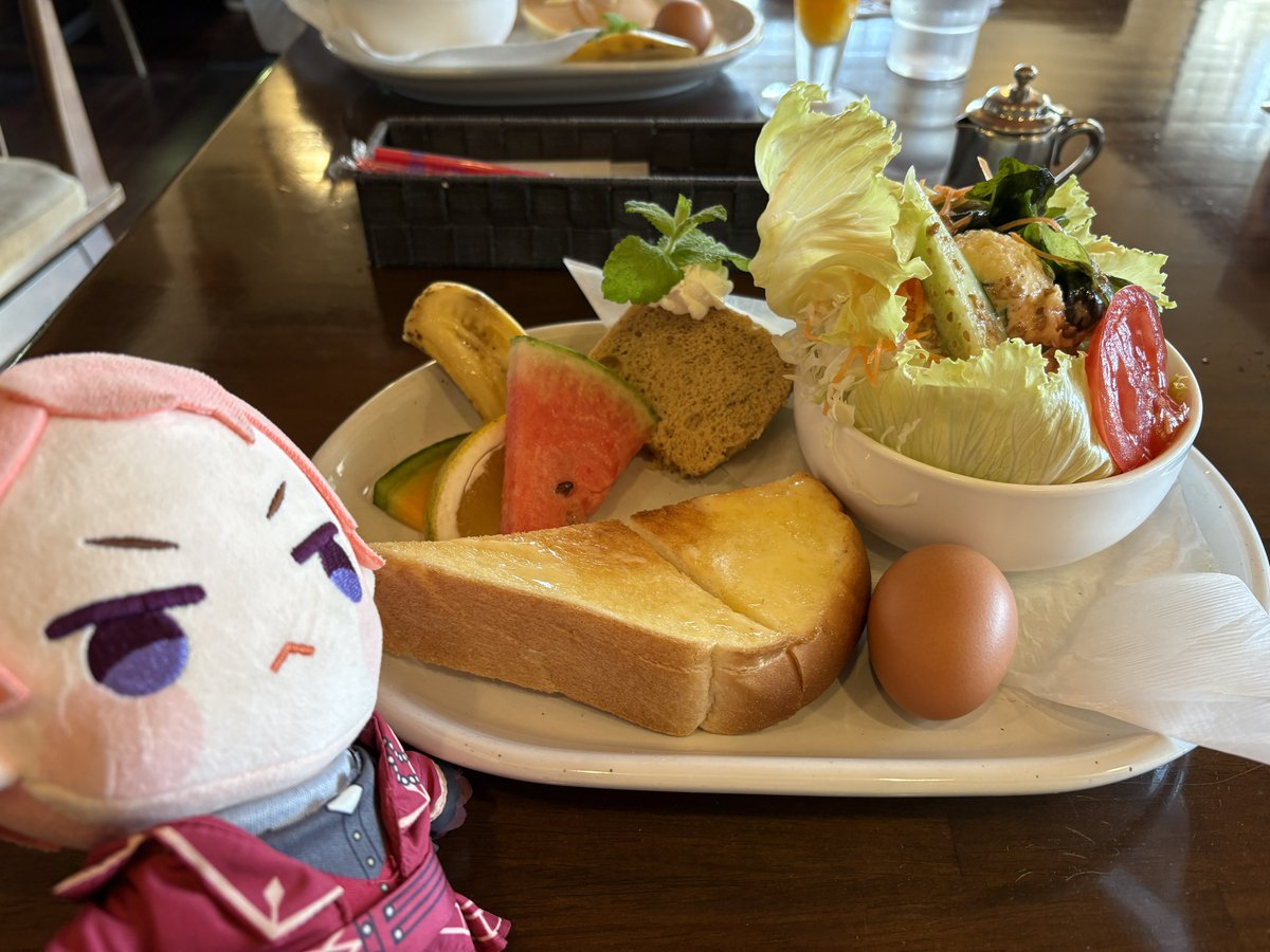 kaoru_kuroneko's tweet image. 友達遊びに来たから探索してる🫶