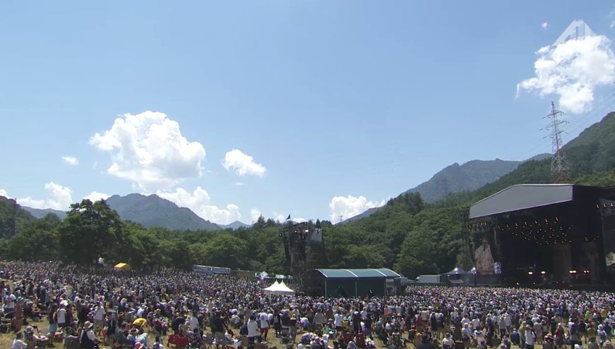 ca7pacodata's tweet image. Así esta el público el Fuji Rock🇯🇵