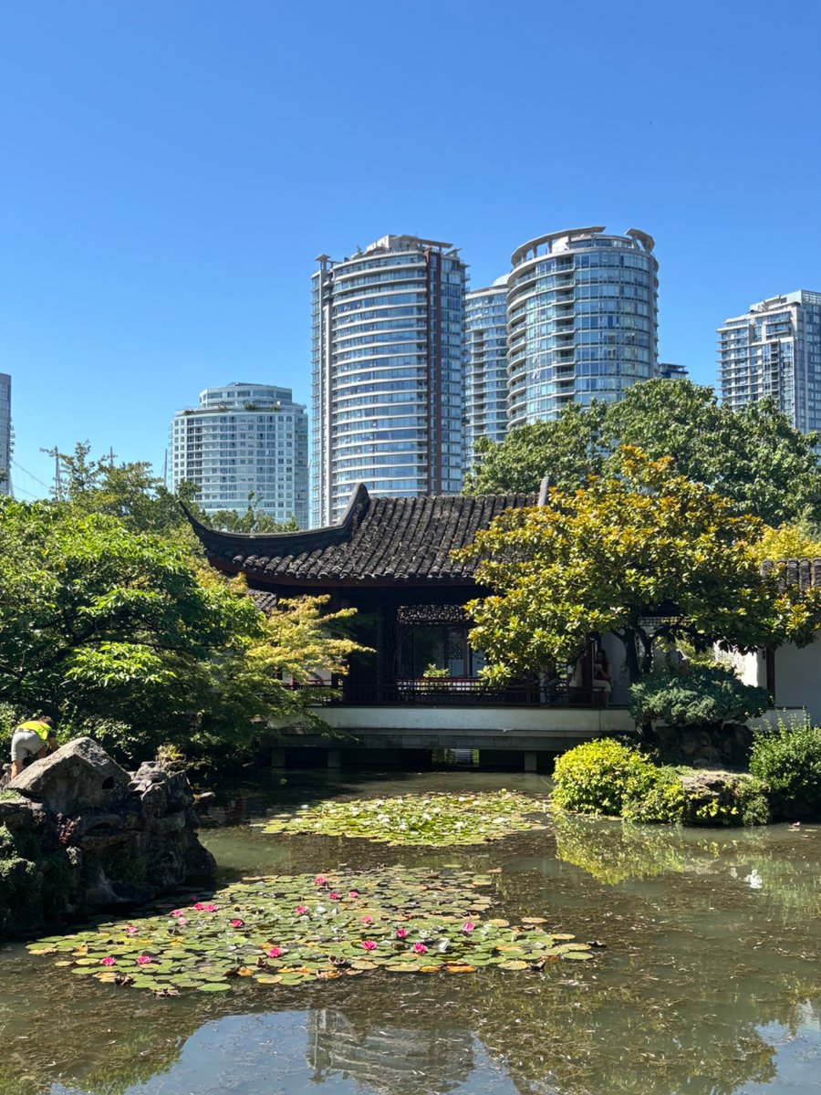 How was my latest <a href="/ExploreCanada/">Canada</a> vacay to Vancouver = Simply Marvelous! #traveling #SummerVacation <a href="/MyVancouver/">Destination Vancouver</a>