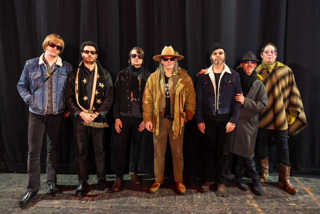 SinDocumentosMX's tweet image. The Brian Jonestown Massacre aka @BJM_Band y su sonido hipnótico se acerca a Guadalajara.

ACK Promote presenta.

Detalles:
buff.ly/bztrnIo