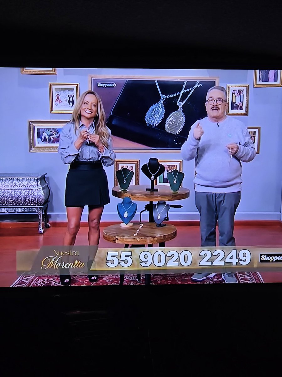 dulapelle's tweet photo. ¡Ah caray! ¿Ya la AI puede ser devoto de la morenita? Digo, porque sus testimonios de #Shoppealo #NuestraMorenita no son humanos, no seas desgraciados, no engañen a los que son devotos🤣 ¡Charlatanes! Y todavía salen en @VentaneandoUno https://t.co/n9Q1OwED01