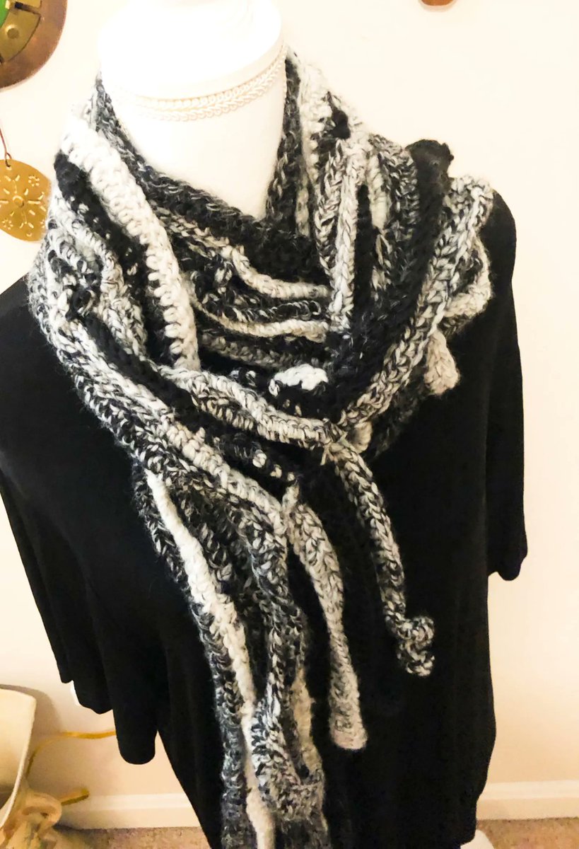 HahnMade's tweet image. Scarf Black and White Scarf Gift for Her/Him Long Scarf Fashion Scarf Mod Scarf Extra Long Scarf etsy.me/4lMBIr1 via @Etsy