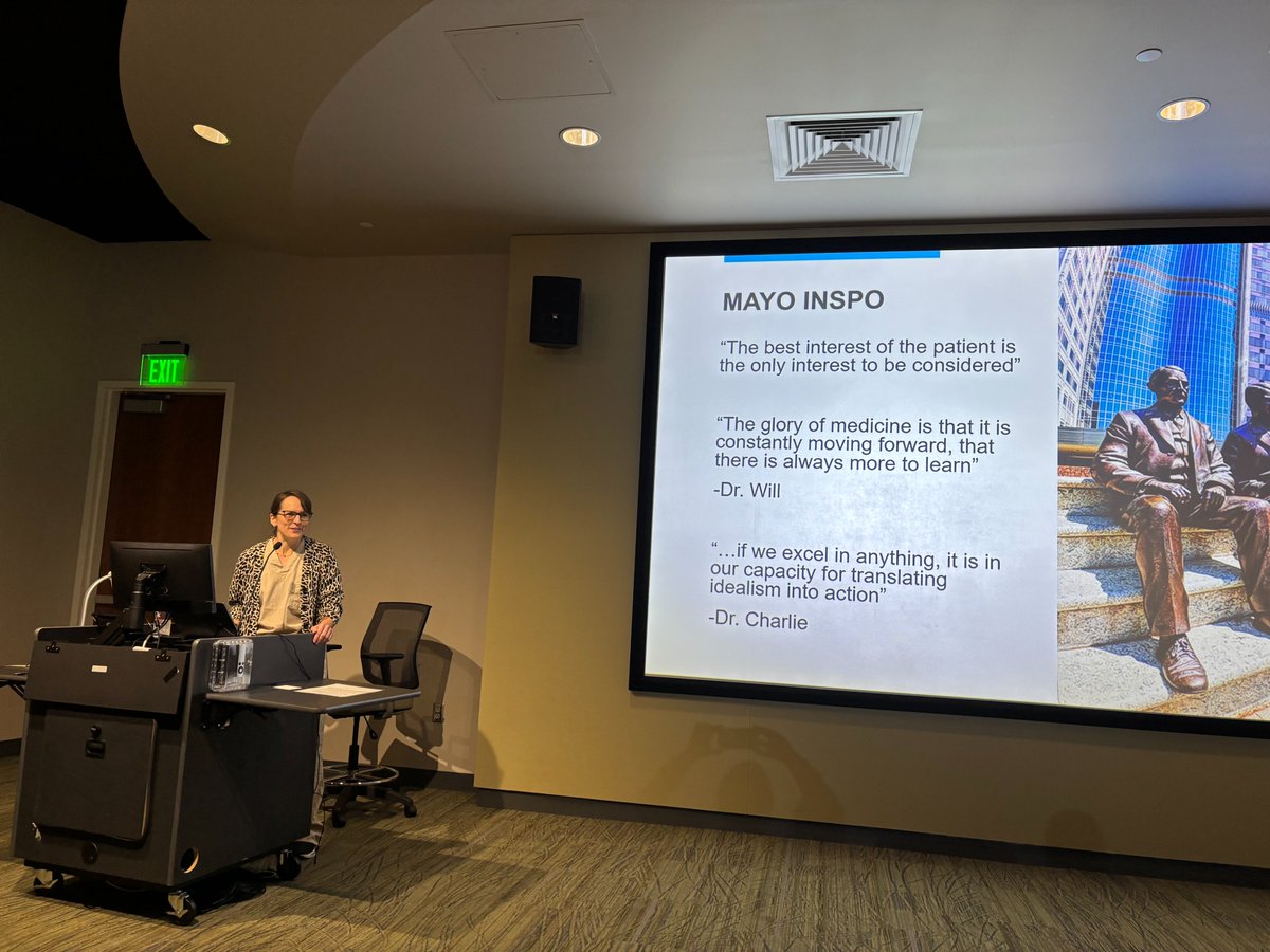 EAVegaMD's tweet image. Wrapping up an amazing #HPBSurgery course at @USFCAMLS with virtual hepatectomy, operative standards in liver &amp;amp; pancreas, and thoughtful case discussions. @AHPBA @SSATnews @FujifilmUS @MHepatobiliary
