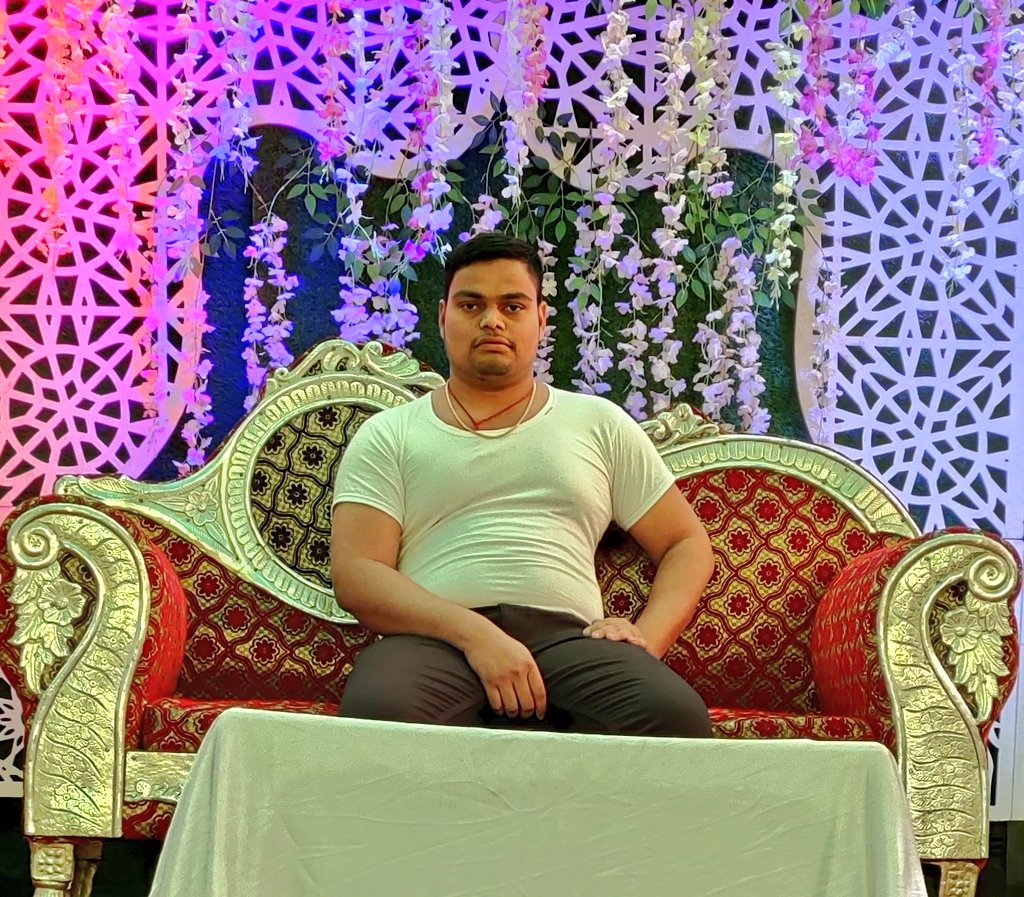 santoshpradhanM's tweet photo. OLD Vibe 😉 https://t.co/L5gs9mEPKV
