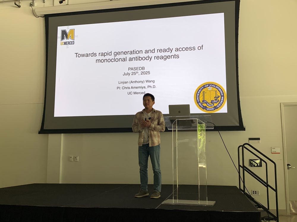 EvoDevoPanAm's tweet image. Linjian Wang from @ucmerced is developing a novel way to generate monoclonal antibody!
#lamprey #rapidmonoclonal #lowcost #PASEDB2025