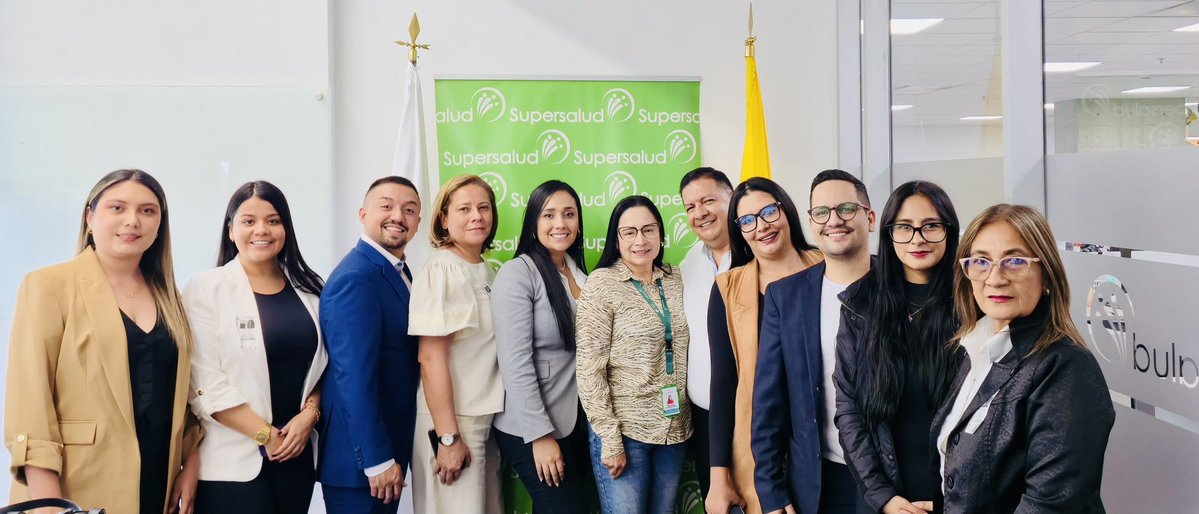 Marianiniecheve's tweet image. ATENCIÓN | En mesa de trabajo con representantes de la EPS Pijao Salud y autoridades de salud del Tolima, entre ellas, la secretaria de Salud dptal, Ingrid Katherin Rengifo, se acordó brindar acompañamiento permanente en la búsqueda de soluciones a las dificultades que ha venido…