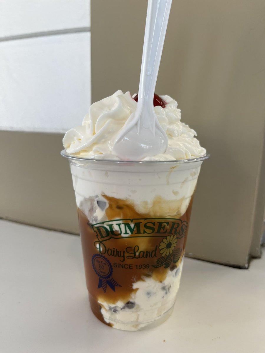 MrsPete23's tweet image. We definitely NEEDED ice cream again!!😬