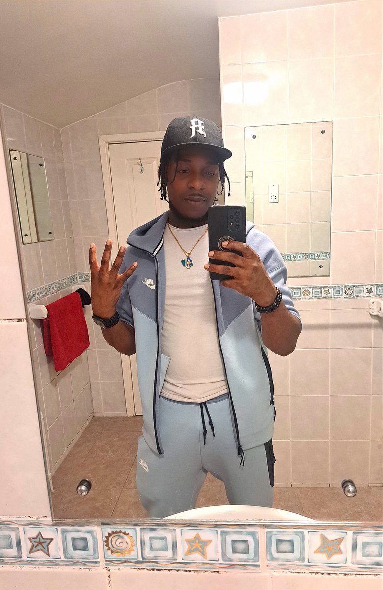 H3llz 炎🔥 tweet media