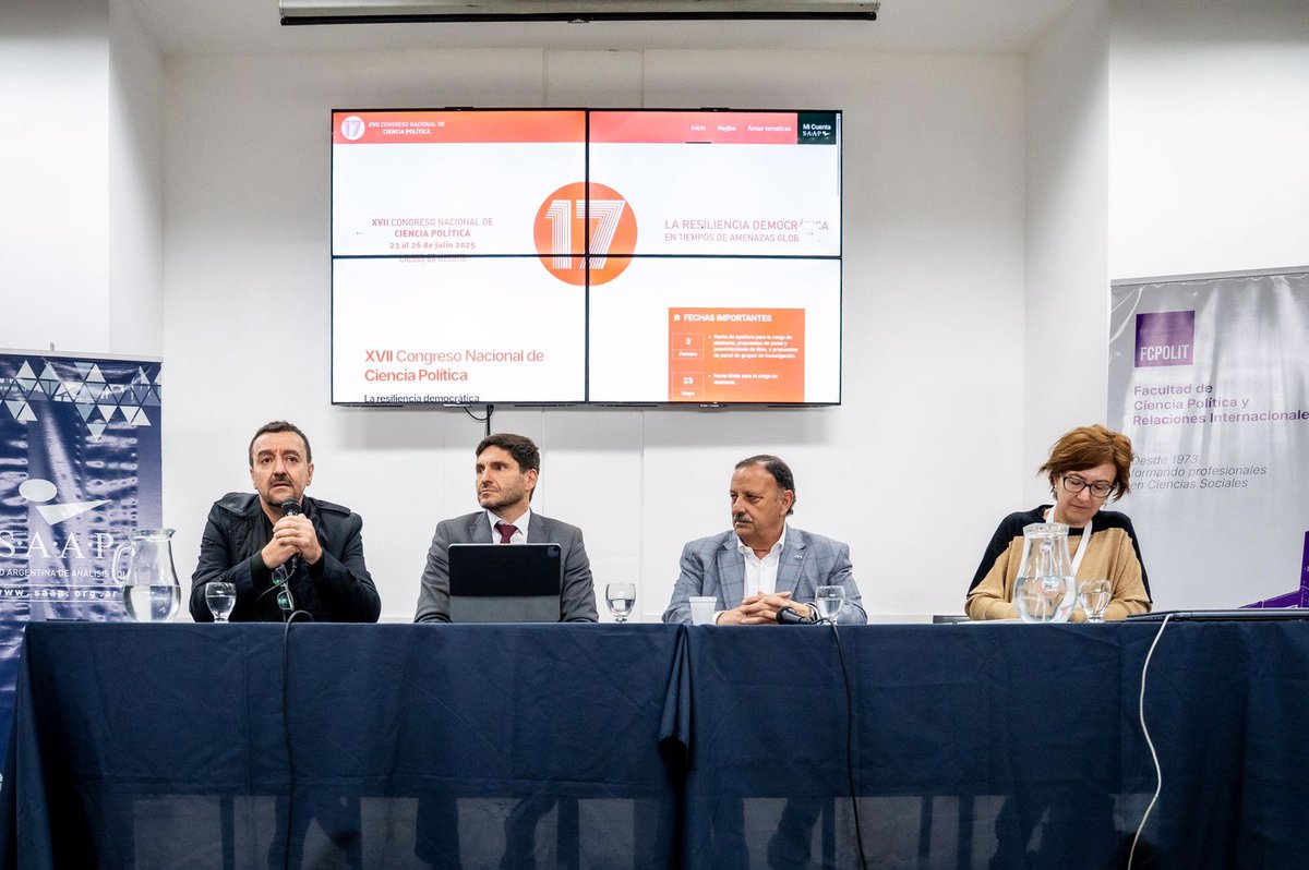 QuintelaRicardo's tweet image. Hoy, junto a mi par @maxipullaro, participé de la charla “La plata viene de arriba y los votos del territorio: ¿Confrontar o acordar?” en la Facultad de Ciencias Políticas y Relaciones Internacionales de la Universidad Nacional de Rosario.
Agradezco la invitación y la…