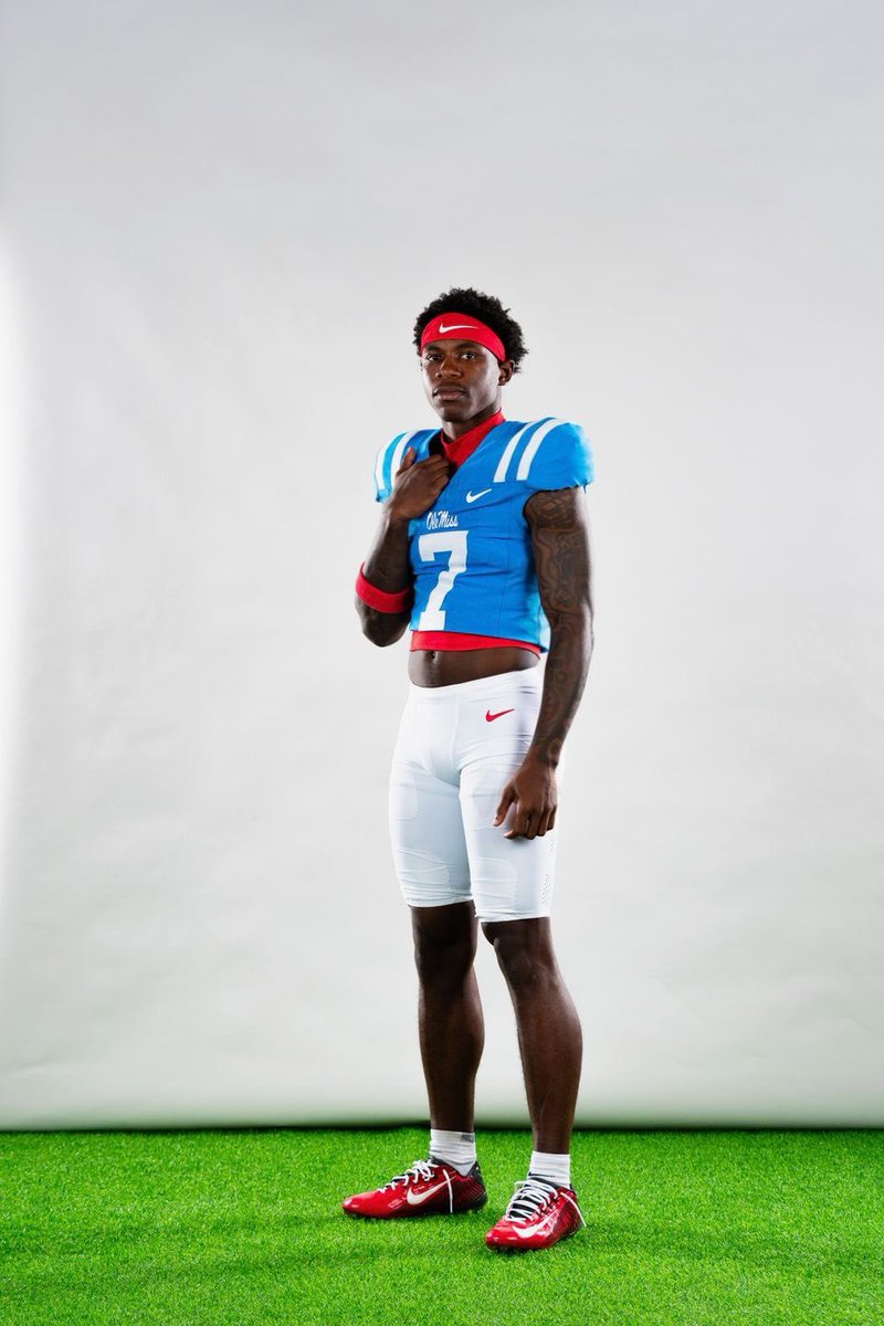 BanksTravaris's tweet image. 7️⃣