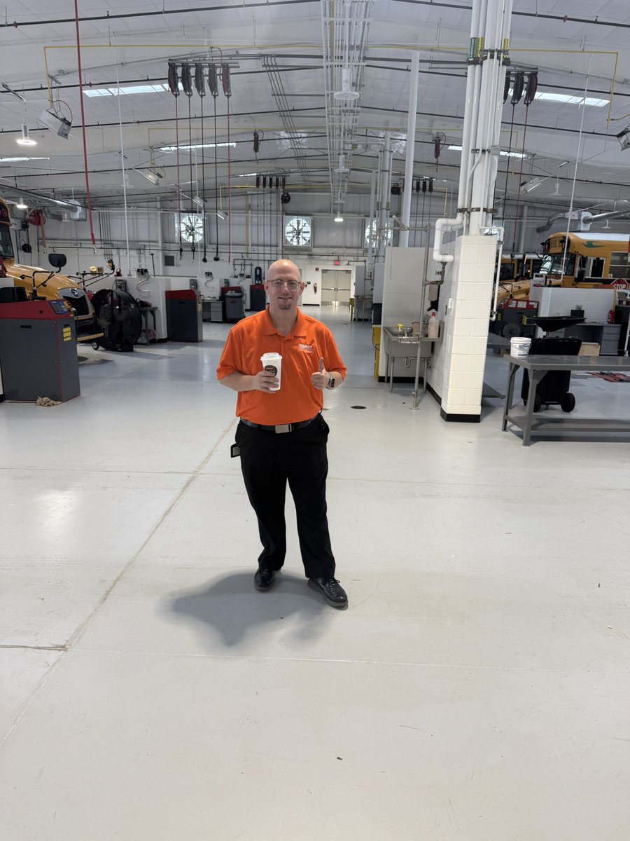 McLeod_Edu's tweet photo. 🚍 Our new @Transport_HCS West Facility shop is up and running — and looking sharp! Buses are already rolling through for service. I’m out here modeling the designated visitor zone… because safety is always in style. 😎🛠️ #SchoolBusStrong #TransportationExcellence https://t.co/JElqlov4ld