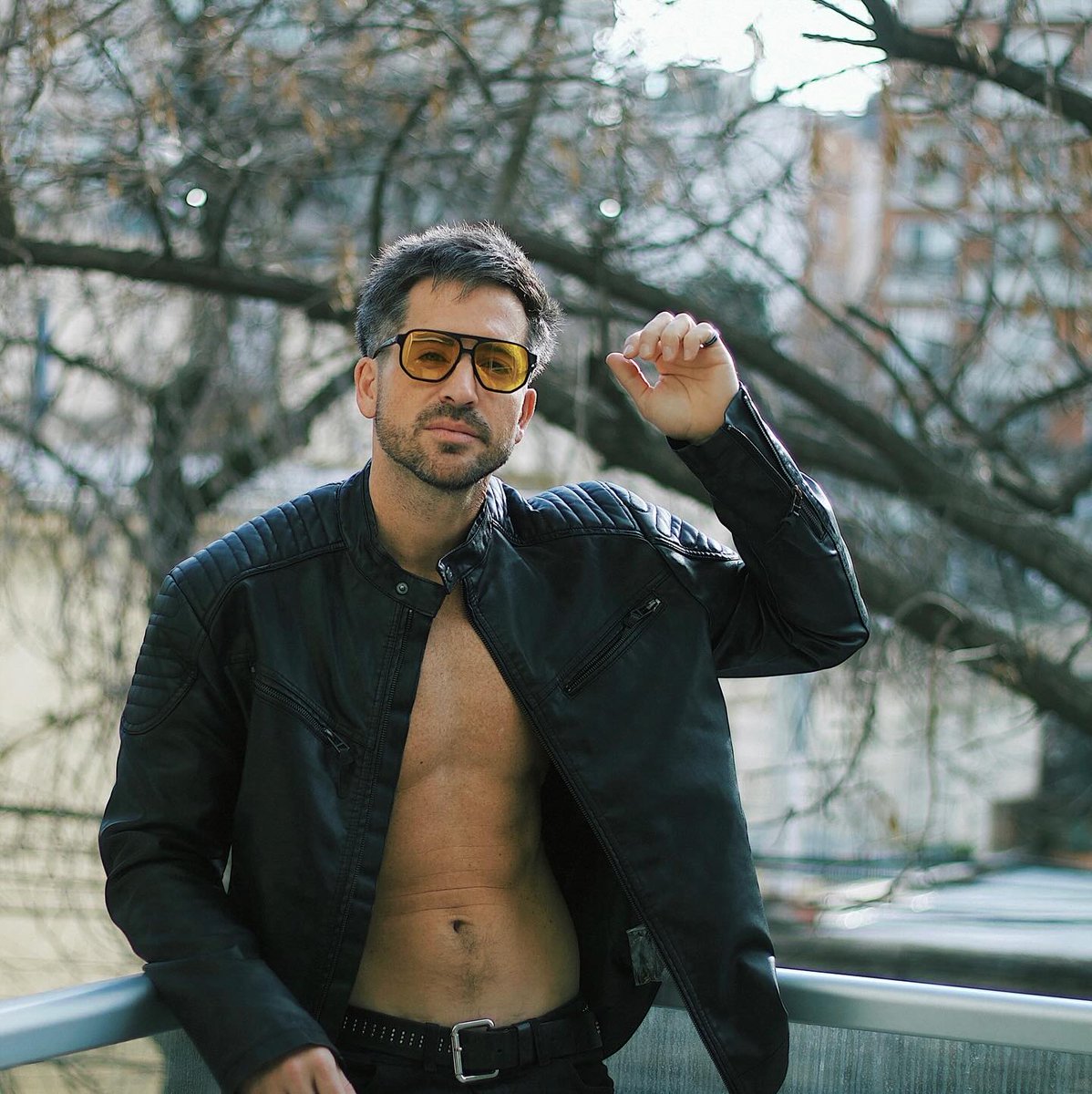 aguantemarcosGH's tweet photo. DIOS MIO !! tragame tierra 🙆🫦💓
@jpdevi que hombre!!!✨❤️🔥🔥
#sexy #juanpablodevigili #devs
#devidelpueblo https://t.co/tGLYSepwWs