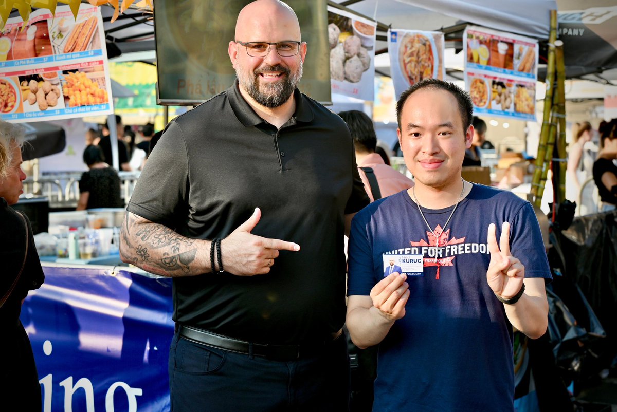 NedKurucMP's tweet image. Congratulations to @tasteofvietnamtoronto on 5 very successful years of celebrating freedom at Nathan Phillips Square.
I was glad to join the celebration alongside my fellow conservative colleague @KellyMcCauleyMP to recognize the hardworking volunteers and the incredible…