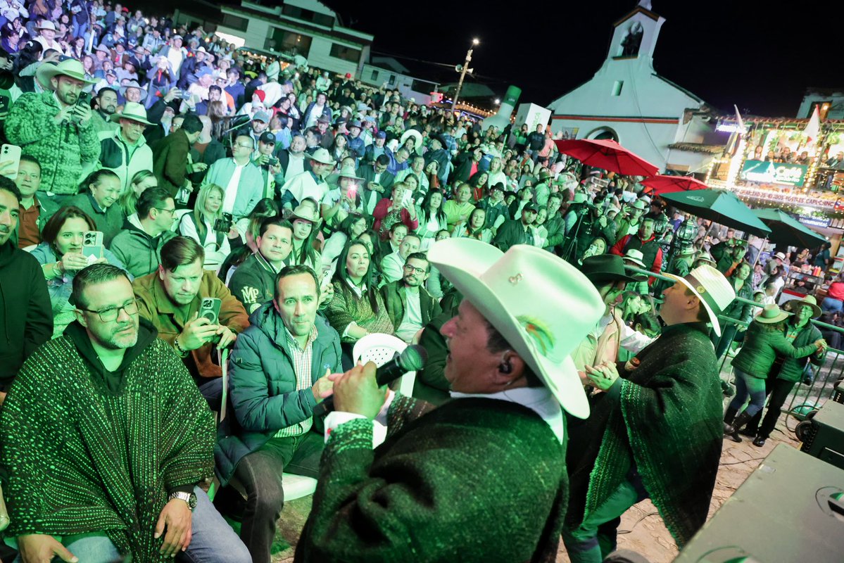 ¡Tenemos casa llena! ¡El orgullo de Boyacá y el folclor del llano valiente en un solo escenario! 

En Paipa, tierra hermosa y cargada de historia, nos reunimos para celebrar los 2️⃣0️⃣6️⃣ años de la Batalla del Pantano de Vargas, con el Gran Concierto de la #RegiónLibertadora 🎶🎤.
