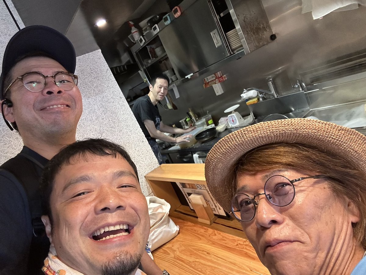 【メンバー限定メニュー】

7/26(土)

・帰ってきたわんぱくうどん💪🆕(冷)
→限定❸食　　　1500
→ひやかけorぶっかけ
#豚とろろワカメ月見

・帰ってきた舞茸うどん🦸‍♂️(温orひやあつ)
→限定❷食　　　900
#いい出汁がでます

・鶏皮煮干しビター🐓(温orひやあつ)
→限定❷食　　　　980