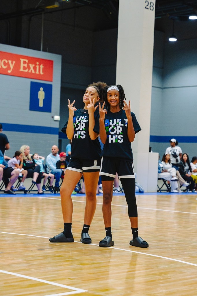 SCA_OH's tweet image. Just havin' fun with it 😁
#SCAFam #EliteMindset #NikeFam #2025EYBL #TournamentofChampions #RoadtoChi #JustDoIt