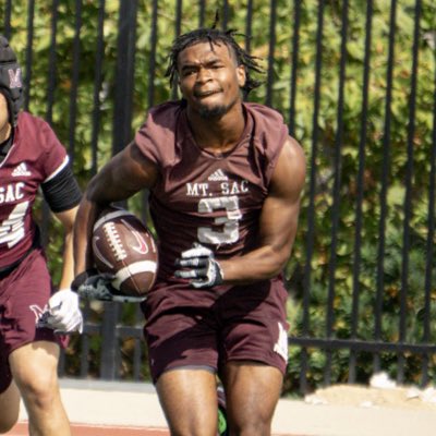 _coletaylor7's tweet photo. #NewProfilePic https://t.co/cQlti7iTUK