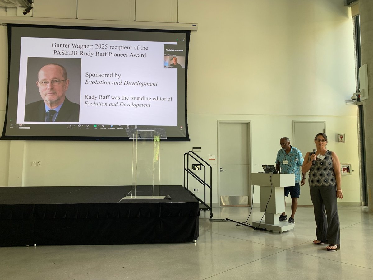EvoDevoPanAm's tweet image. Günter P. Wagner has received Rudy Raff Pioneers Award
Enormous contribution to the evodevo field conceptually and experimentally. Congratulations!! Introduced by Karen Crow
#PASEDB2025 #RudyRaff #Pioneeraward #evodevoconcepts
