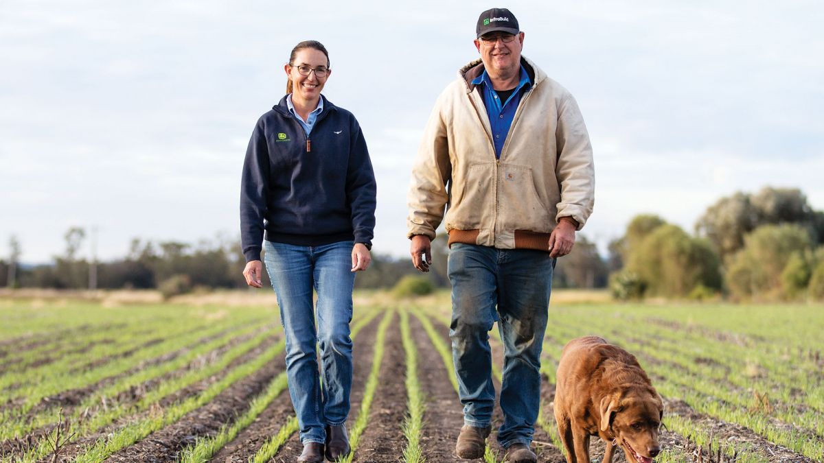 theGRDC's tweet image. 🌾🌾 GROWER STORY
Tech meets tradition in near #Pallamallawa, NSW 👨🌾
Grower Broughton Boydell is building on decades of innovation to boost soil health & moisture retention, embracing the adoption & adaptation of emerging technologies.
📖 Read more: bit.ly/4o1bKl1