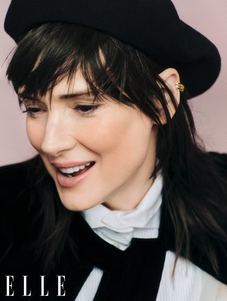vksflmz's tweet image. i can confirm, this was not a wig…