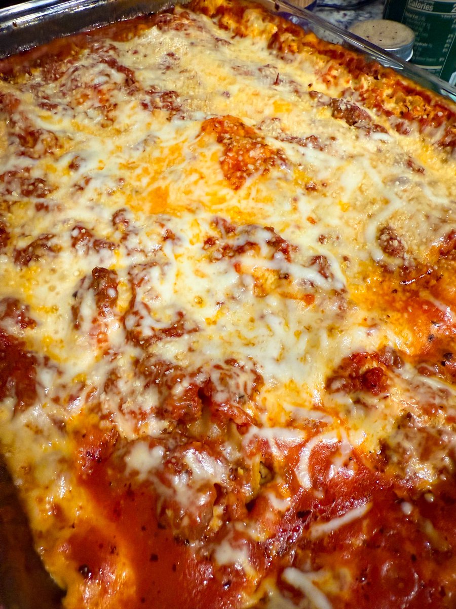 All week my daughter has been begging for lasagna. It feels pretty good because she doesn’t really request many meals and has seconds even less. Just in general she’s been super infuriatingly picky lately. 

Ariella was with my mom today while she was at work and my mom said she