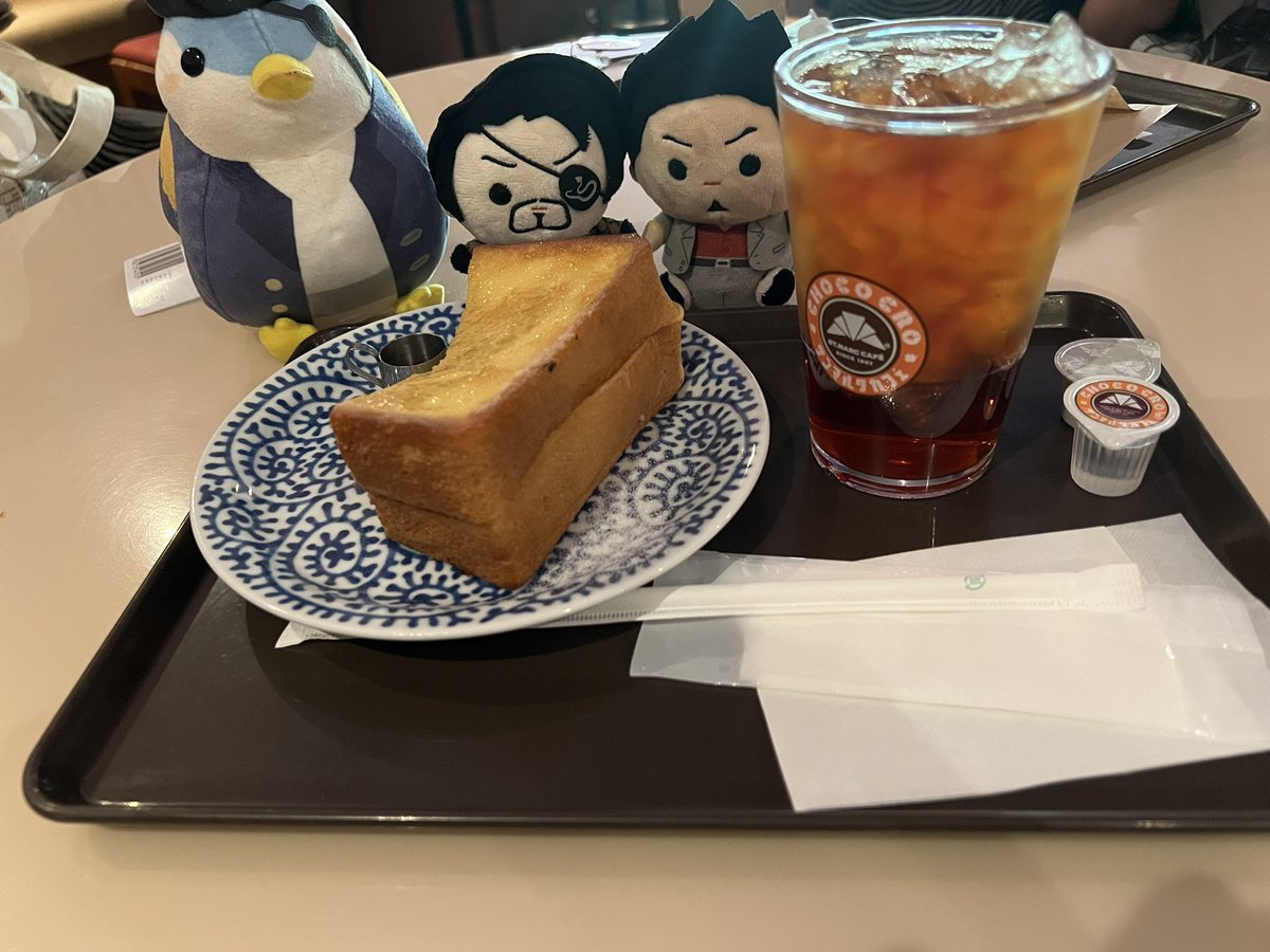 Goro_syurepip's tweet image. 人生初の渋谷‼︎🙌オープンまで喫茶店で小休憩〜！☺️