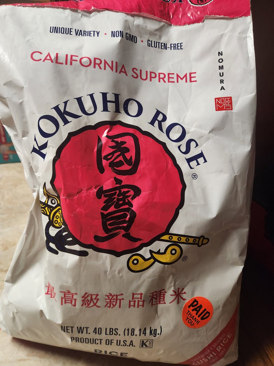 KitschyNwitchy's tweet image. Finally went to the city and got my rice! There's something so wonderful about an unopened 40lb bag of your favorite rice 馃グ my Asian side is contented for now.