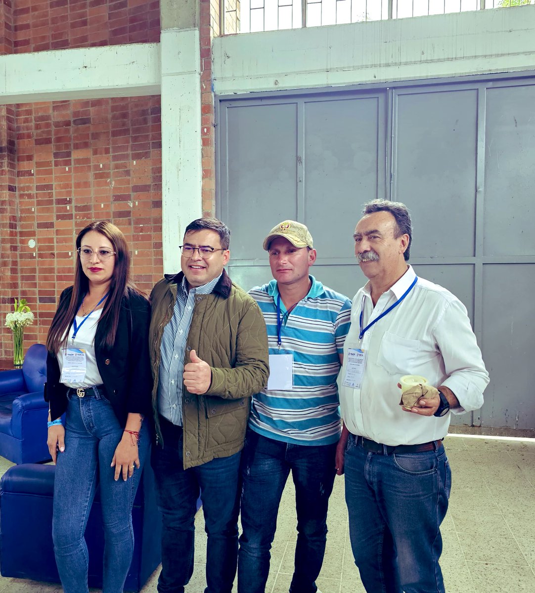 JaimeRaulSt's tweet image. Día 2. Llegando a casa luego de acompañar el Congreso Deptal de Concejales en #Garagoa. #JaimeRaúlRespondeBoyacá